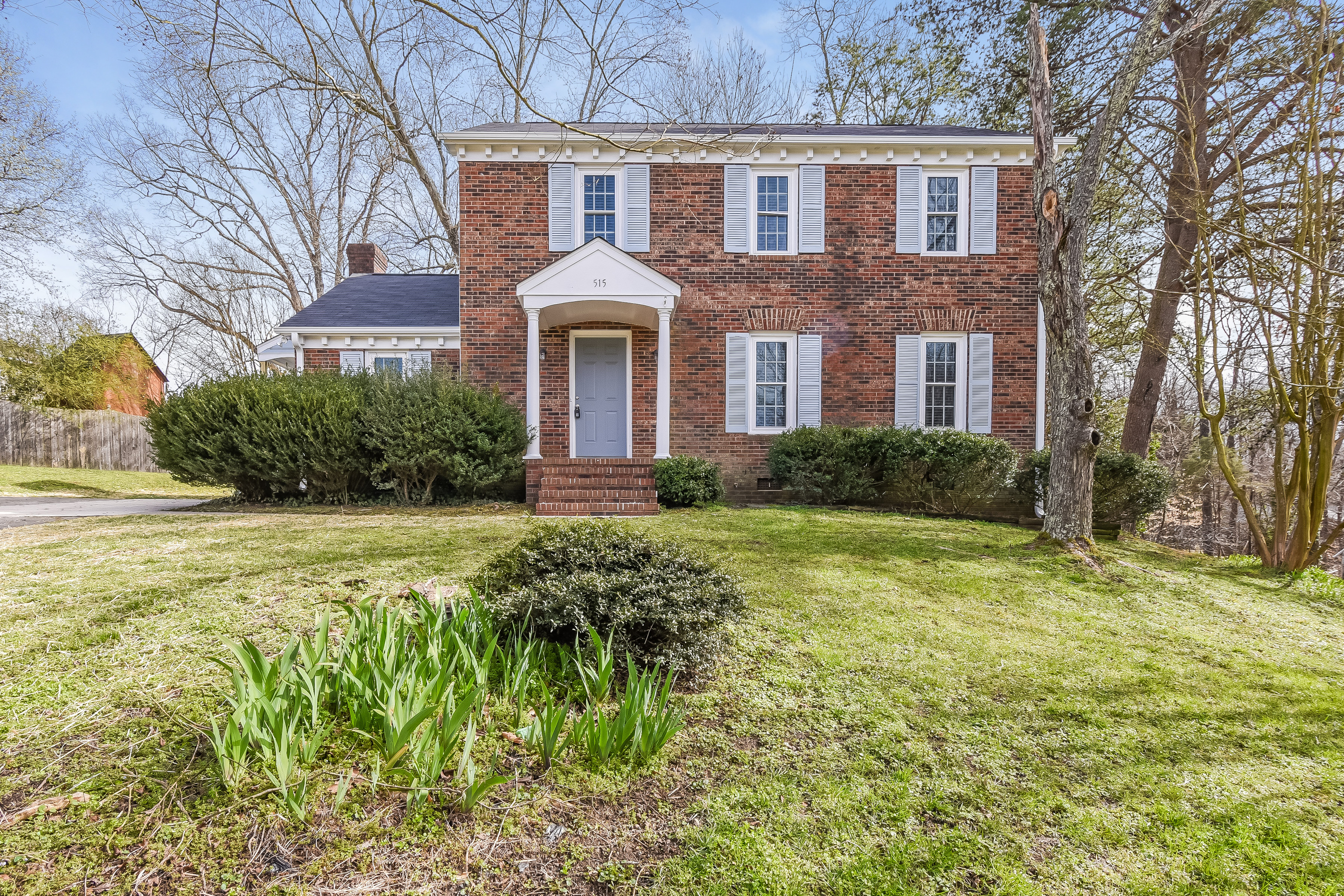 515 Gretchen Ct Greensboro, NC 27410